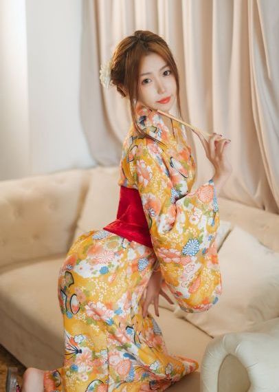 小小的肚子_DVD视频大全